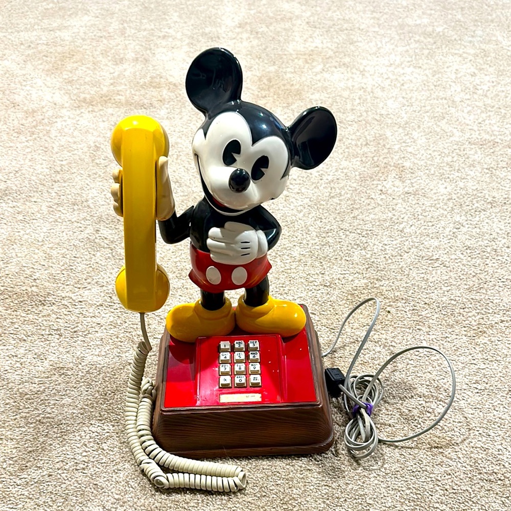 Vintage 1976 Mickey Mouse Landline Telephone